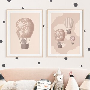 Conejitos en globo aerostático Set de carteles Beige I Nubes, Boho, Póster infantil con globo, Bebé niño, Niña, Cielo, Póster infantil