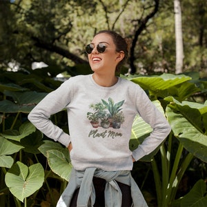 Plant Mom Women&#39;s Heavy Blend Crewneck Sweatshirt, Plant Mom Gifts, Plant Lover, Green Thumb Gifts, Garden Gifts, Succulants, House Plants
