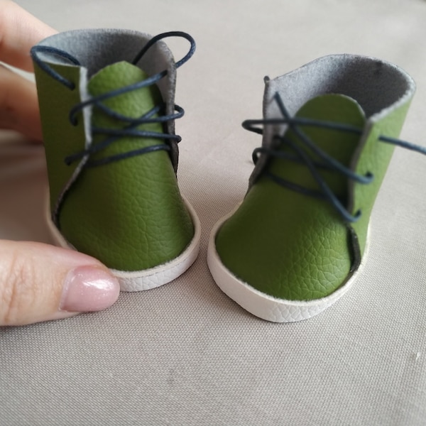 Puppenschuhe Schnittmuster und Video-Tutorial. Kreiere selbst Accessoires für deine Puppe!