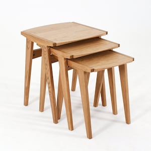 Nest Of Tables | Nesting Table | Oak Of Table | Set Of 3 Mid Century Modern | Side table set | Wood furniture | Oak massive | Side Table