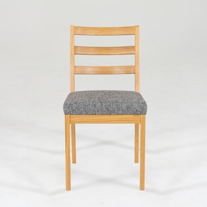 Ligna Chair Oak | Solid Oak Chair | Elegant Oak Seating | Wooden Dining Chair | Comfortable Oak Chair | Natural Oak Furniture Design