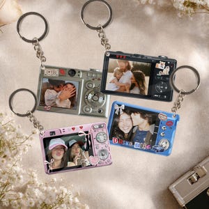 Personalized Digital Camera Keychain, Custom Picture Keychain, Anniversary Gift, Gift For him, Mother ‘s day Gifts, Vintage Couple Gifts