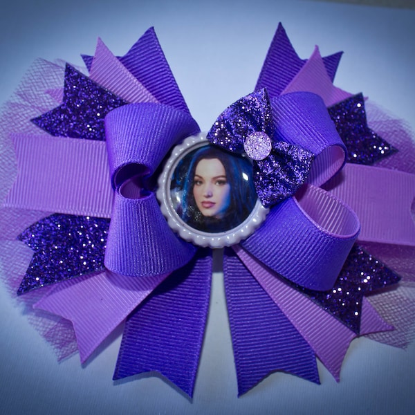 Mal Bow, Descendants Mal Bow, Descendants Bow, Descendants Birthday, Descendants Party, Descendants Mal, Mal Descendants Hair Bow, Mal