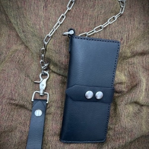 Cartera de cadena minimalista