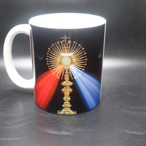 11oz Sublimated Coffee Mug – Monstrance & St. Maximilian Kolbe Quote