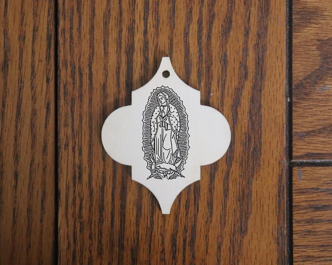 グアダルーペの聖母の木製オーナメント – カトリックの聖母マリア信仰