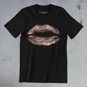 日本全国送料無料商品人気ランキング Cotton Lips My Read T-shirt Print Lip Unisex | Teal/black - トップス