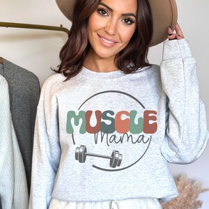 Sudadera de mamá muscular, regalo para amante del gimnasio, regalo de Crossfitter, regalo para ella, regalo de entrenamiento, sudadera con cubierta de bomba, ropa de entrenamiento Ash