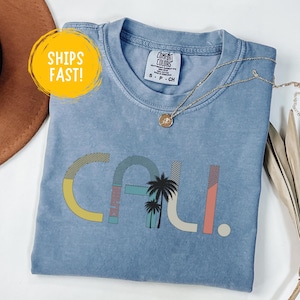 Retro California Graphic Tee: West Coast Summer T-Shirt