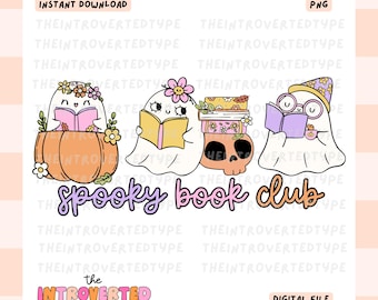 Pode incluir: Três fantasmas de desenho animado usando chapéus e lendo livros. Os fantasmas estão sentados em uma abóbora, uma pilha de livros e uma caveira. O texto "Spooky Book Club" está escrito abaixo dos fantasmas.