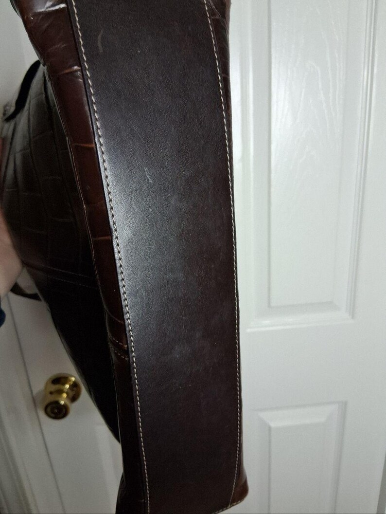 Large Brighton Rich Dark Brown Croc-Embossed Leather Shoulder Bag D664883 image 9