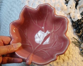 Set of 5 Beautiful Dusty Rose Leaf-Shaped Ceramic Cereal or Soup Bowls