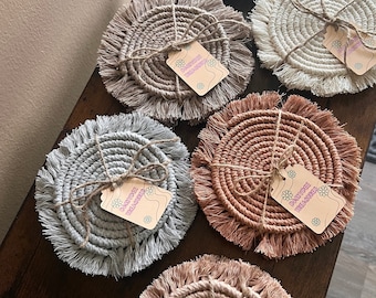 Macrame coasters set home coasters boho decor round braided coasters house warming gift fringe macrame set of 2