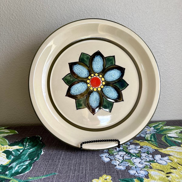 Vintage Montgomery Ward Style House Flower Platter