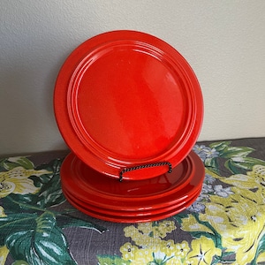 Waechtersbach Red Dinner Plate 10”