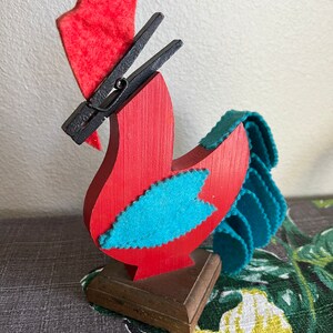 Mid Century Rooster Recipe Card Holder Clothespin & Felt Retro