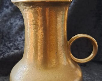 Solid brass jug with circular handle - 1.2 kg - Table decoration - Brass decoration -