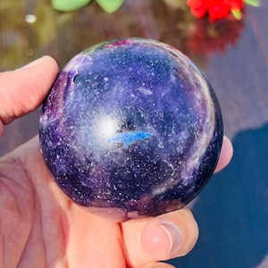 Sfera di lepidolite di lavanda naturale da 70 mm - Cristallo curativo per meditazione e lavoro energetico metafisico