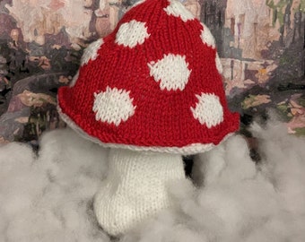 Padrão de tricô de pelúcia cogumelo venenoso
