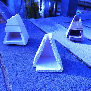 Pyramid incense burner / incense bowl made of pottery, element: air for witchcraft, Wicca, magic, rituals, incantation, altar, meditation
