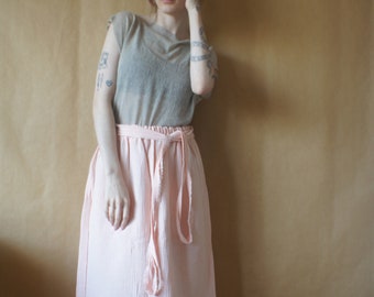 cotton muslin / double gauze skirt with straps // elastic waist, knee length, peach, ready to ship