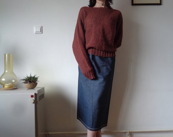 hand-knitted sweater / top // vintage yarn, wool-linen mix, dark cherry red, long sleeves, boucle knit, bat sleeves