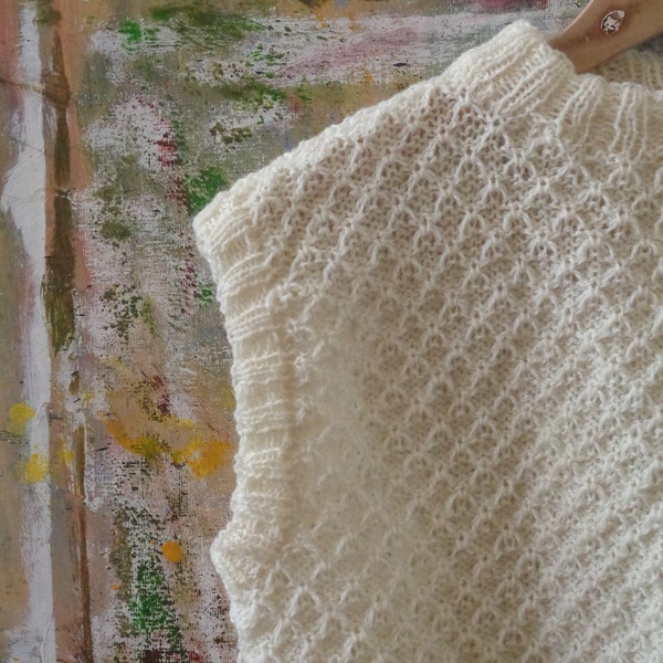 hand-knitted wool vest // pullover, made from newzealand wool, patterned, creme white, ready to ship