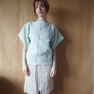 muslin / double gauze top / sweater // short sleeves, wide, mint green, ready to ship image 2