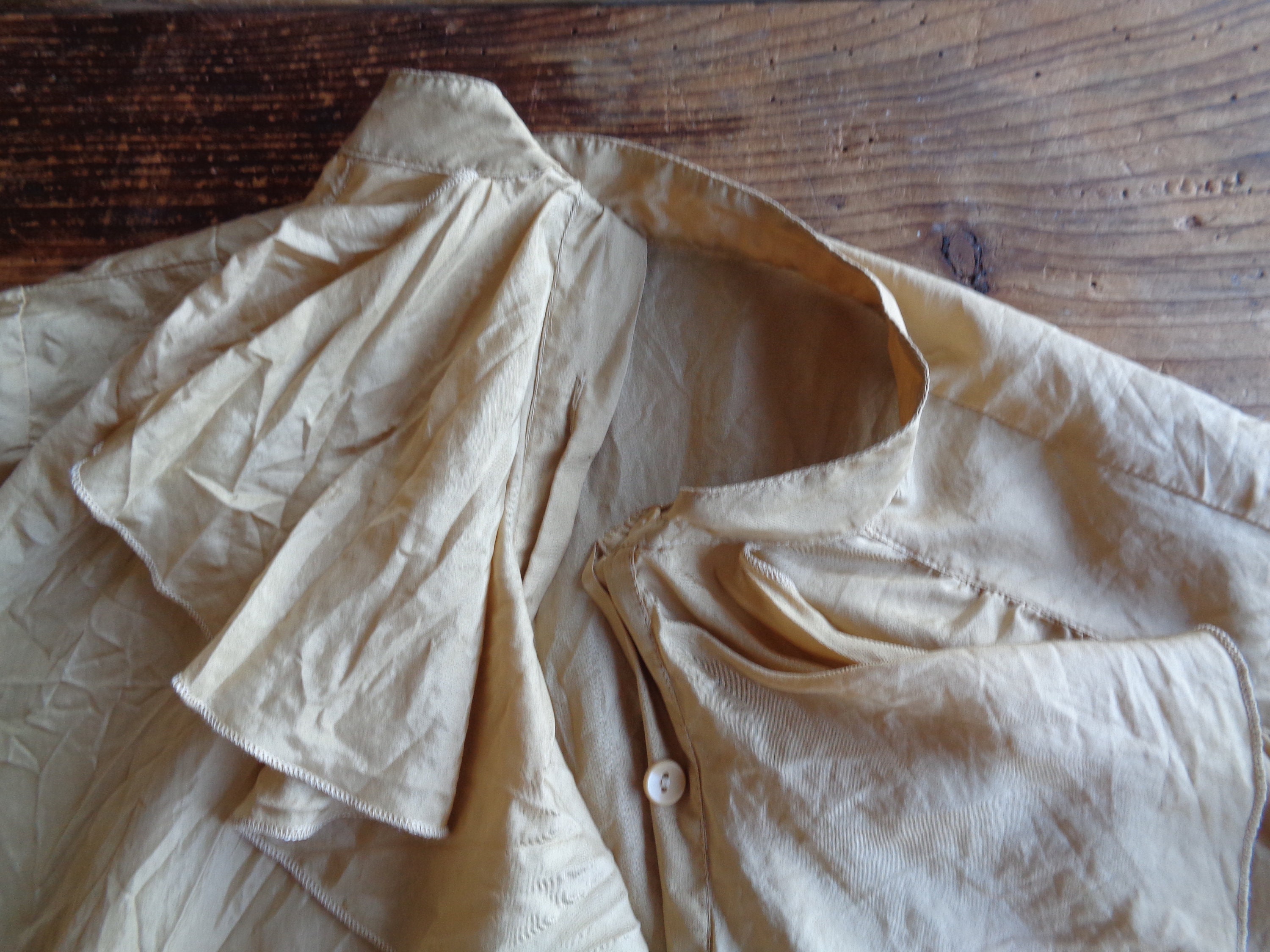 vintage real silk blouse // long sleeves, classic fit, in gold, russian collar with flare detail, made in yugoslavia