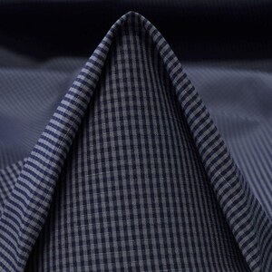 Blusa xadrez de algodão sem mangas, decote canoa, feita sob encomenda. dark blue