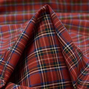 Blusa xadrez de algodão sem mangas, decote canoa, feita sob encomenda. red tartan