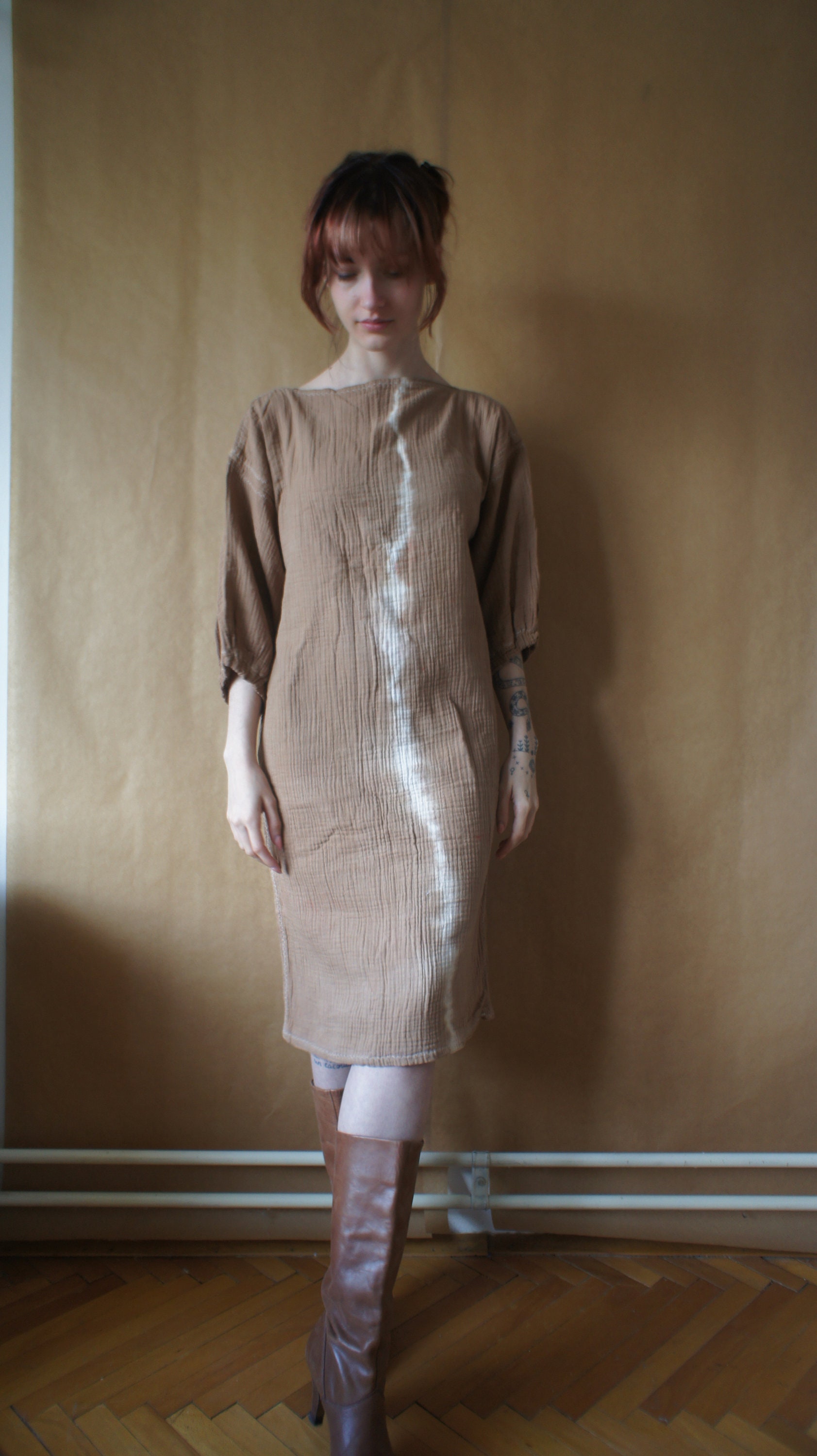 brown figured muslin dress MUSEUM QUALITY ANTIQUE CIVIL WAR 1860'S LIGHT BROWN WOOL DRESS