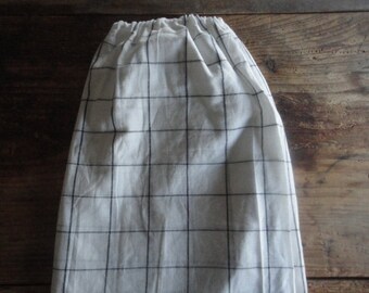 light handwoven cotton skirt, elastic waist // midi, black and white, plaid, raw edge