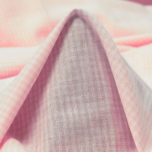 Blusa xadrez de algodão sem mangas, decote canoa, feita sob encomenda. pink gingham