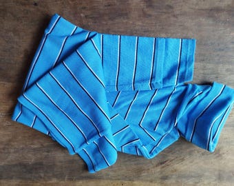 Maglia a collo alto a righe blu cobalto vintage, vestibilità slim in jersey