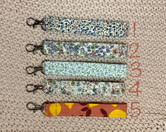 Fabric keychain, various beautiful patterns