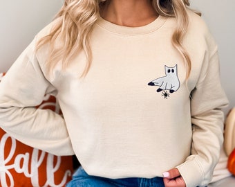 Gesticktes Halloween Sweatshirt: Katzengeist Taschen-T-Shirt
