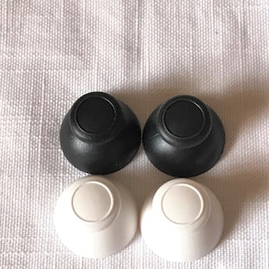2X Nintendo Wii Nunchuck Replacement Analog Joystick ThumbStick Caps
