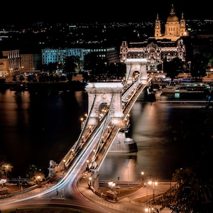 Budapest Chain Bridge Print - Széchenyi Chain Bridge Photography - Hungarian Landmark Wall Art - Physical Print of Budapest Cityscape