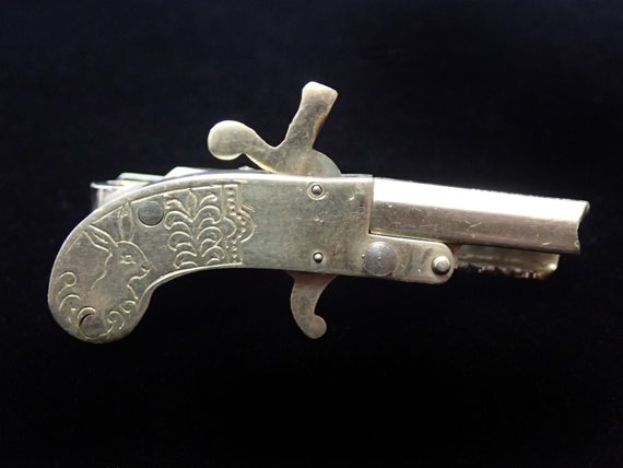 Vintage pistol tie clip, flintlock tie clip. - image 5