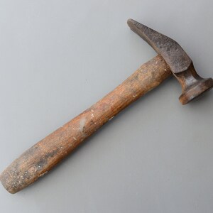 Vintage Rare ULLATHORNE Shoe Cobblers Hammer No 3 Wide Diameter Face