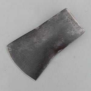Vintage Rare ELWELL C100 Felling Axe Head Broad Arrow