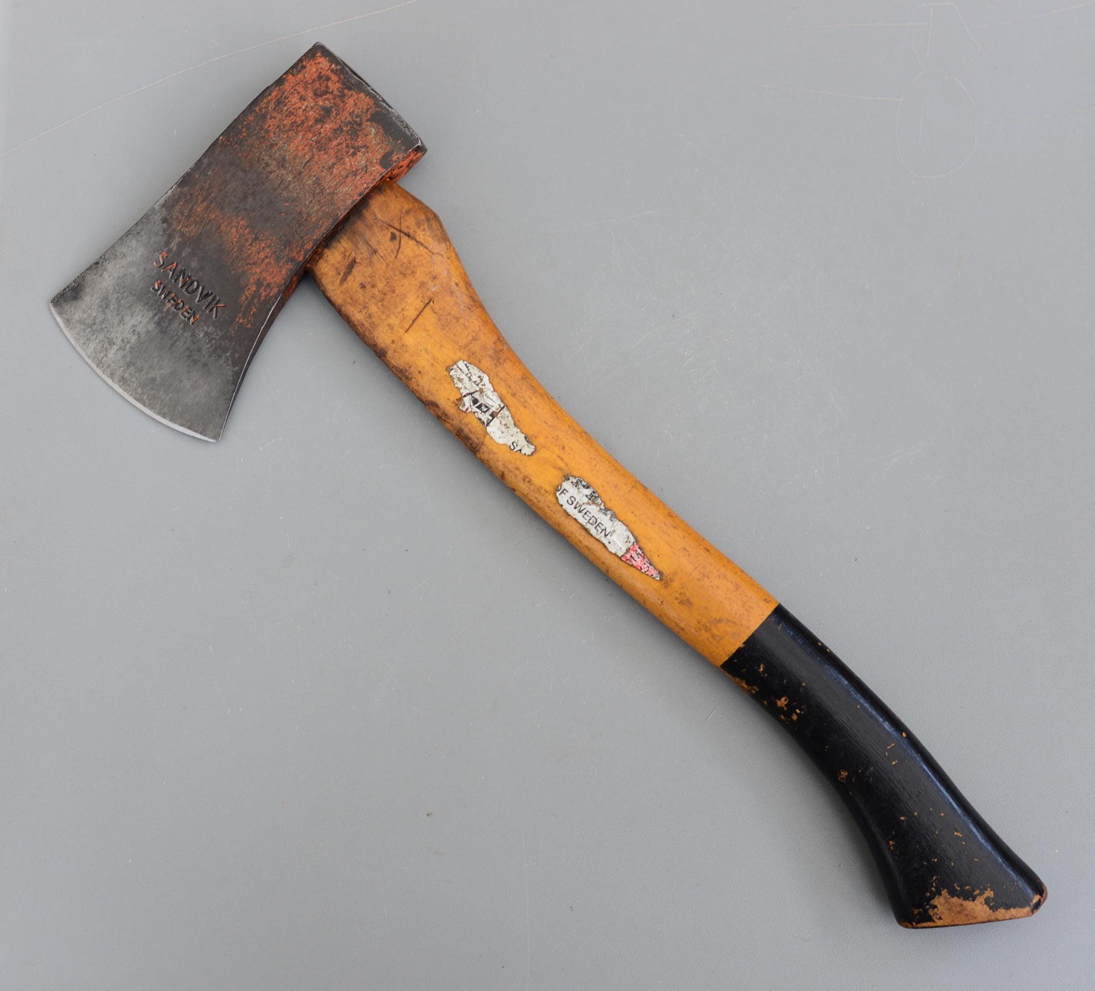 Vintage SANDVIK Sweden Axe 0,6 1 1/4 Carpenters Survival Camp