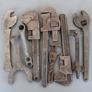 Zestaw kluczy nastawnych Vintage, narzędzia ręczne, garaż, warsztat