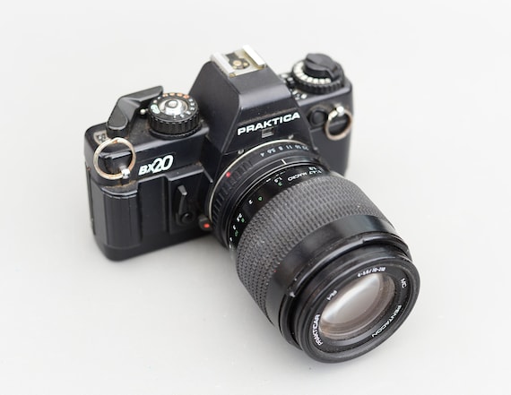 Vintage Praktica BX20 GDR Germany 35mm SLR Film Camera 70-210mm F