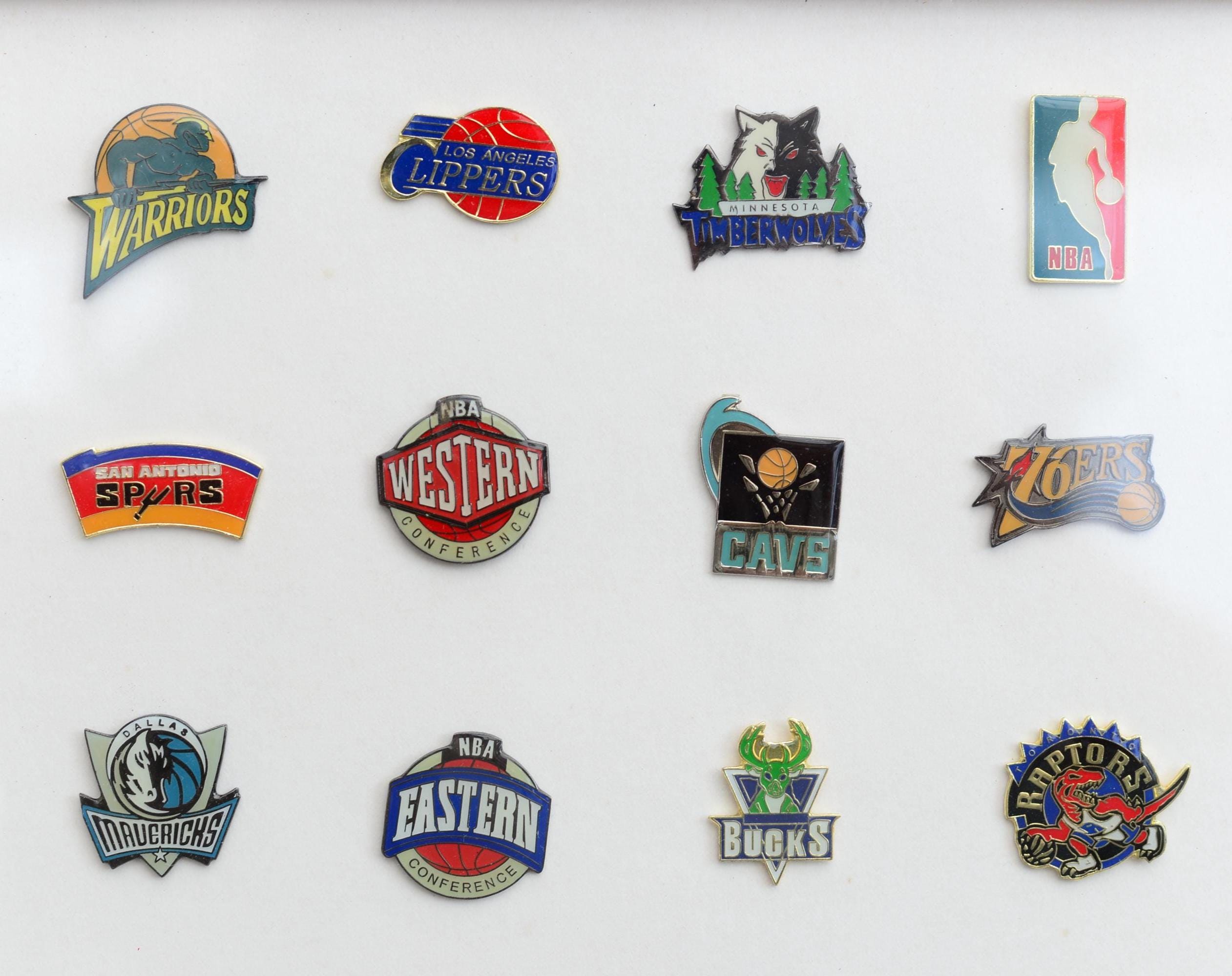 セット30 ヴィンテージ ピンバッジ NBA バスケットボール チームバッジ