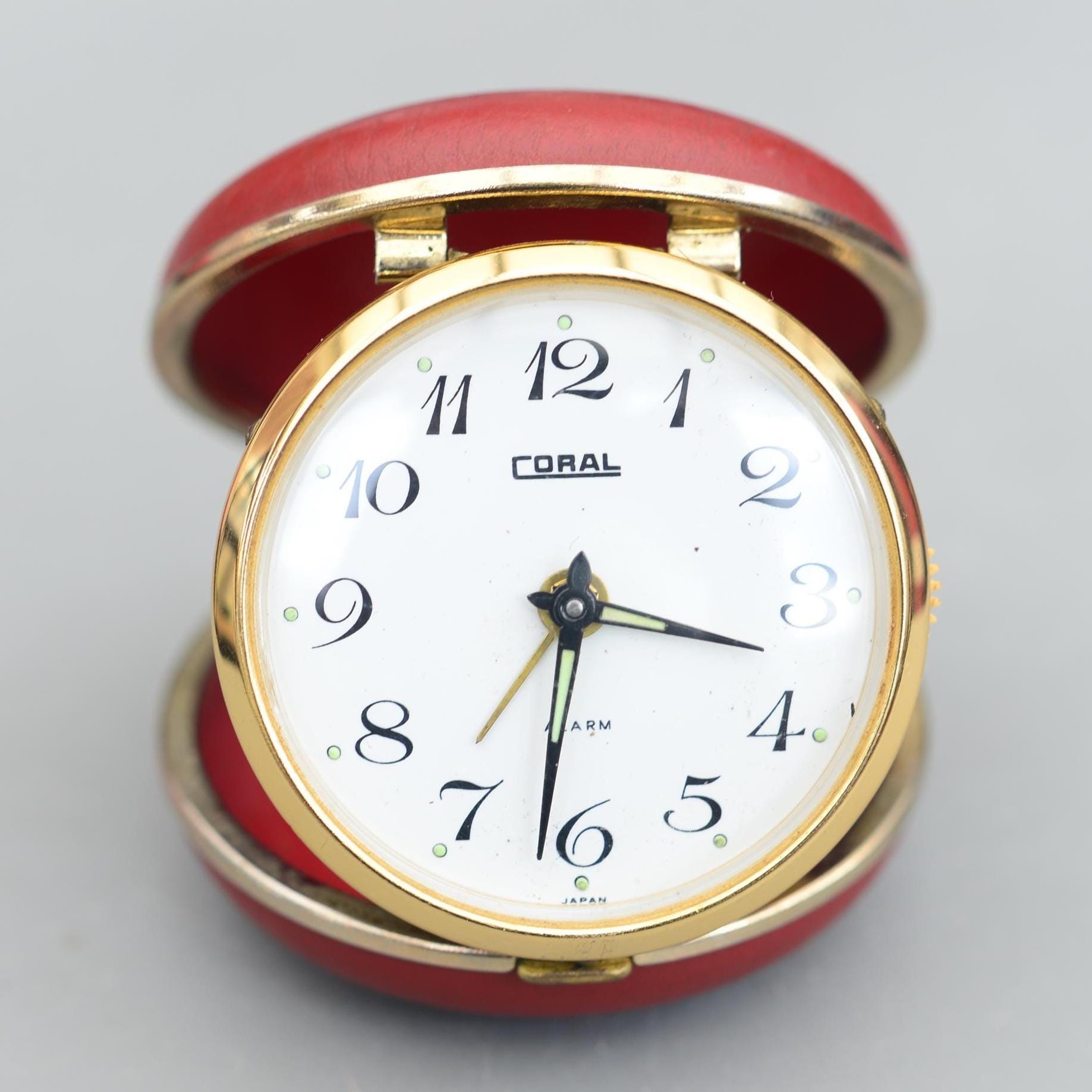 Vintage CORAL Japan Medway Regatta Travel Alarm Mechanical Clock