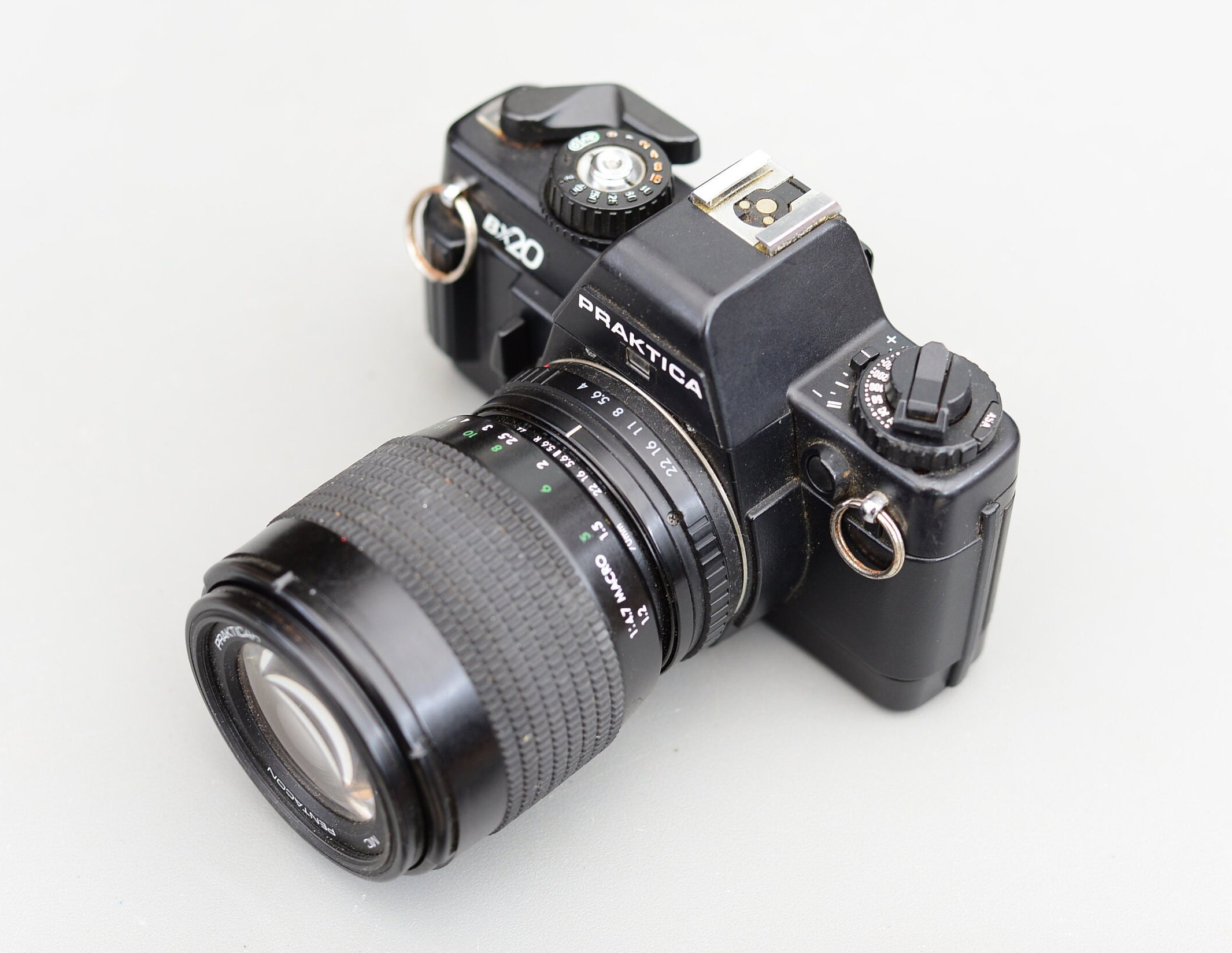 Vintage Praktica BX20 GDR Germany 35mm SLR Film Camera 70-210mm F