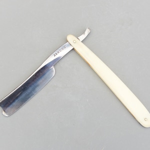 Vintage A & N.C.S.L Saturday Massive Straight Razor