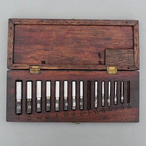 Vintage Hodges Patent 13 Precision Diameter Calibration Pin Gauges Original Wooden Case Measuring Tool